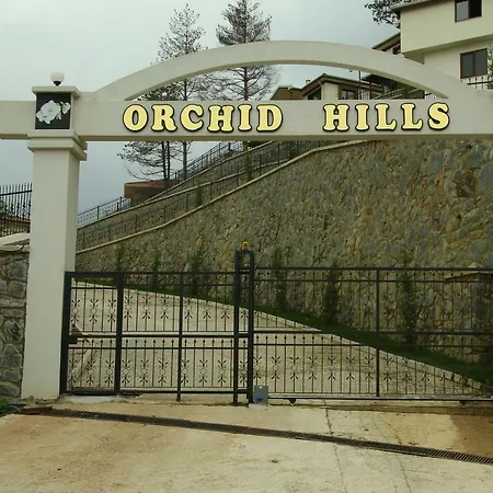 Hotel Orchid Hills - Heated Swimming Pool